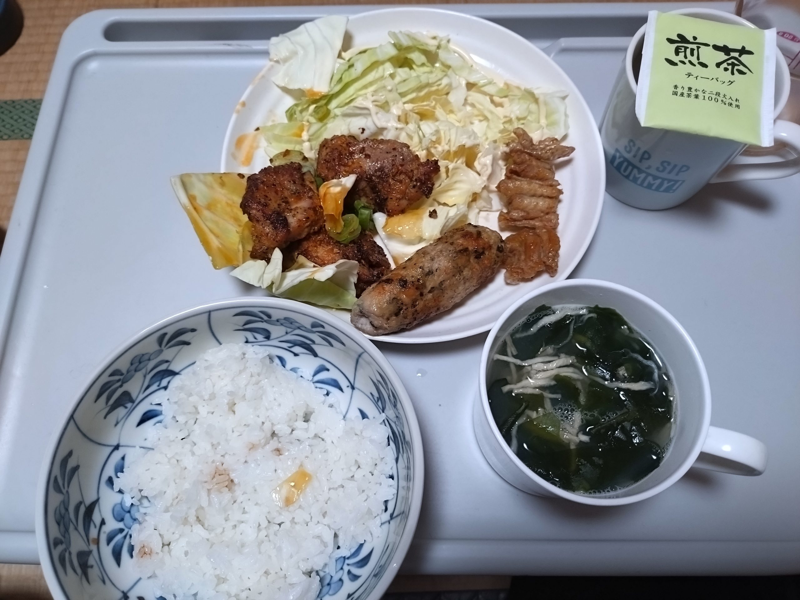 焼き鳥デリバリーを家で定食として並べた全体像