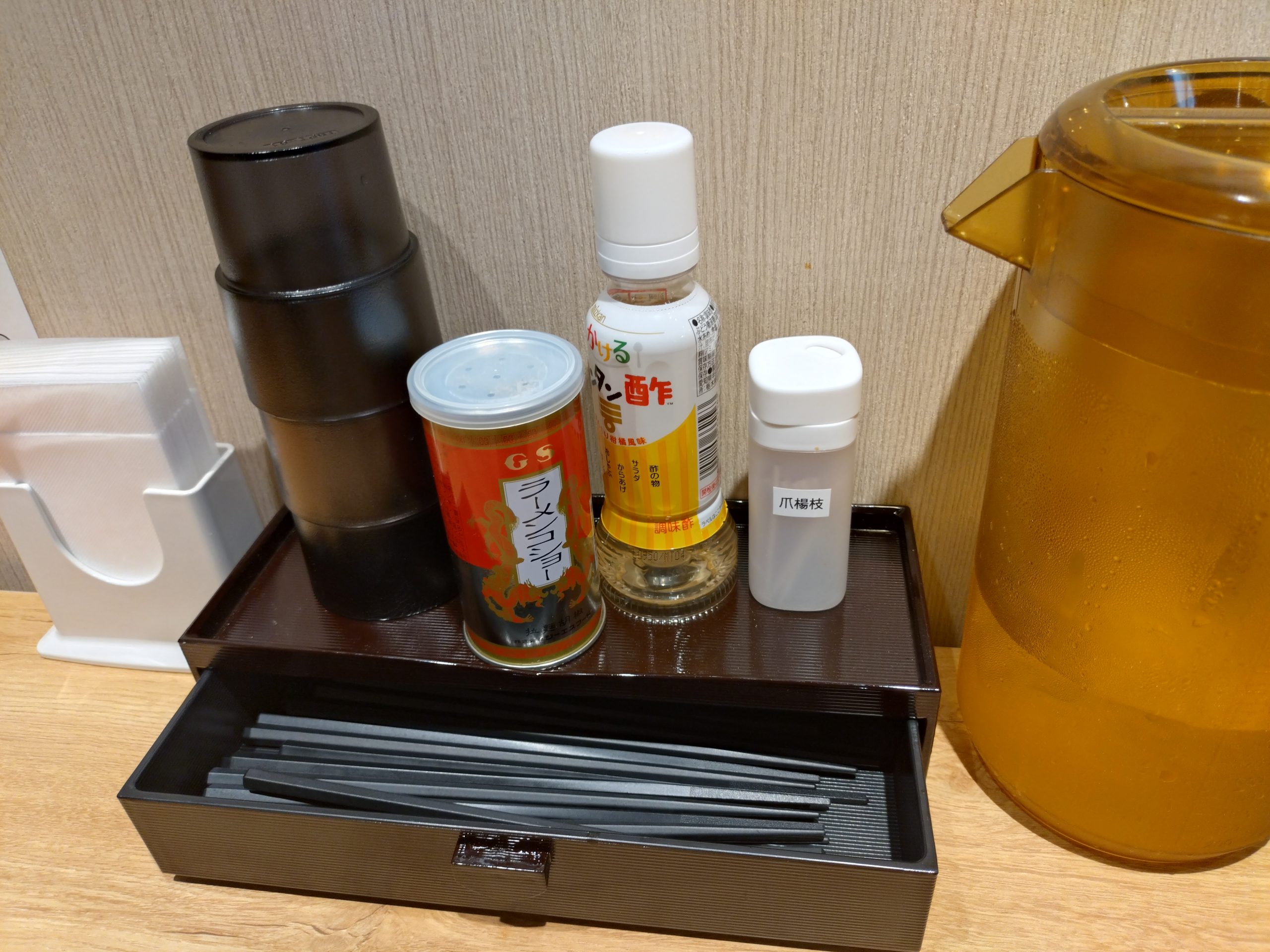 カウンター周り