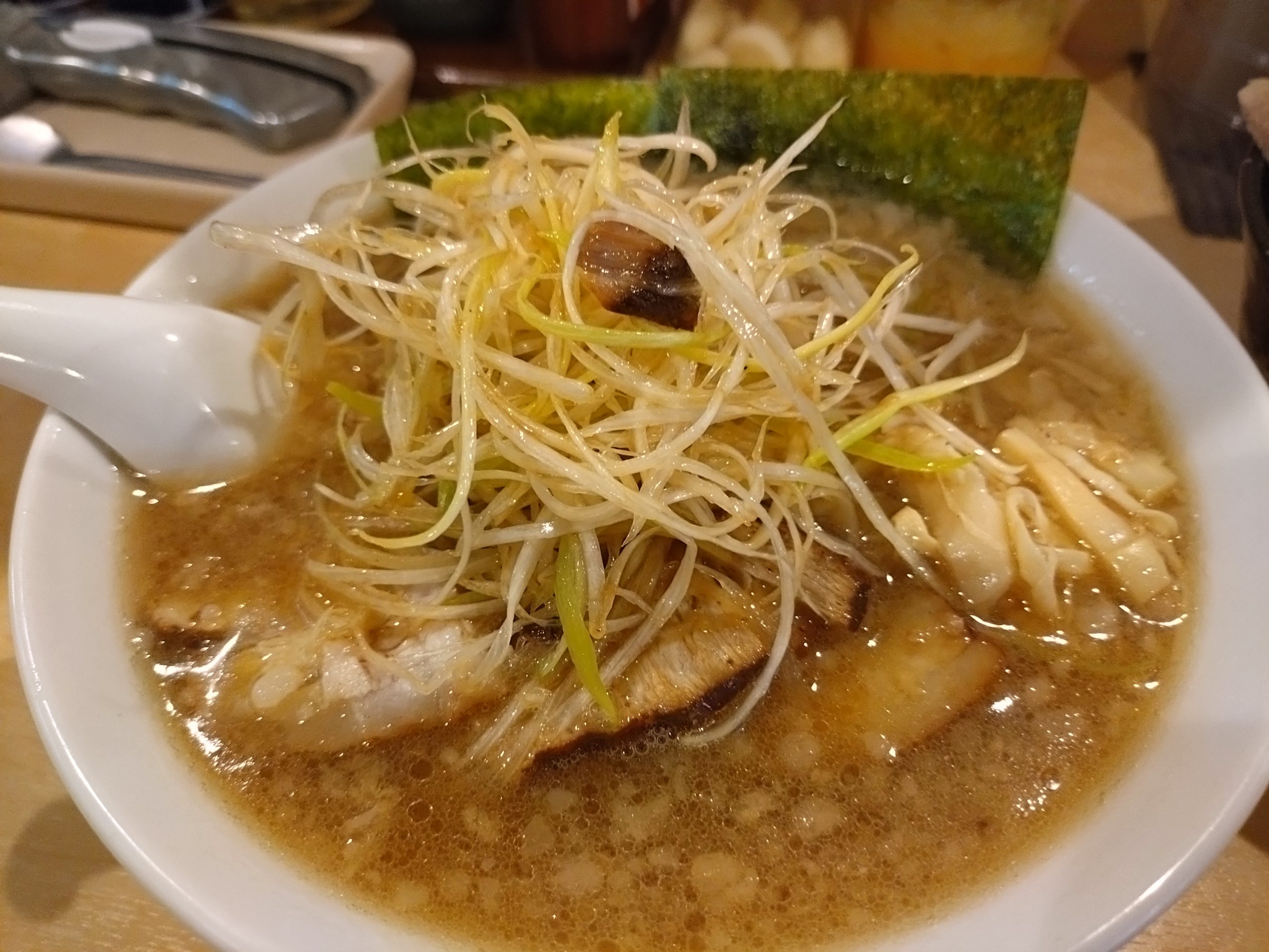 ネギラーメン ネギラーメンの全景