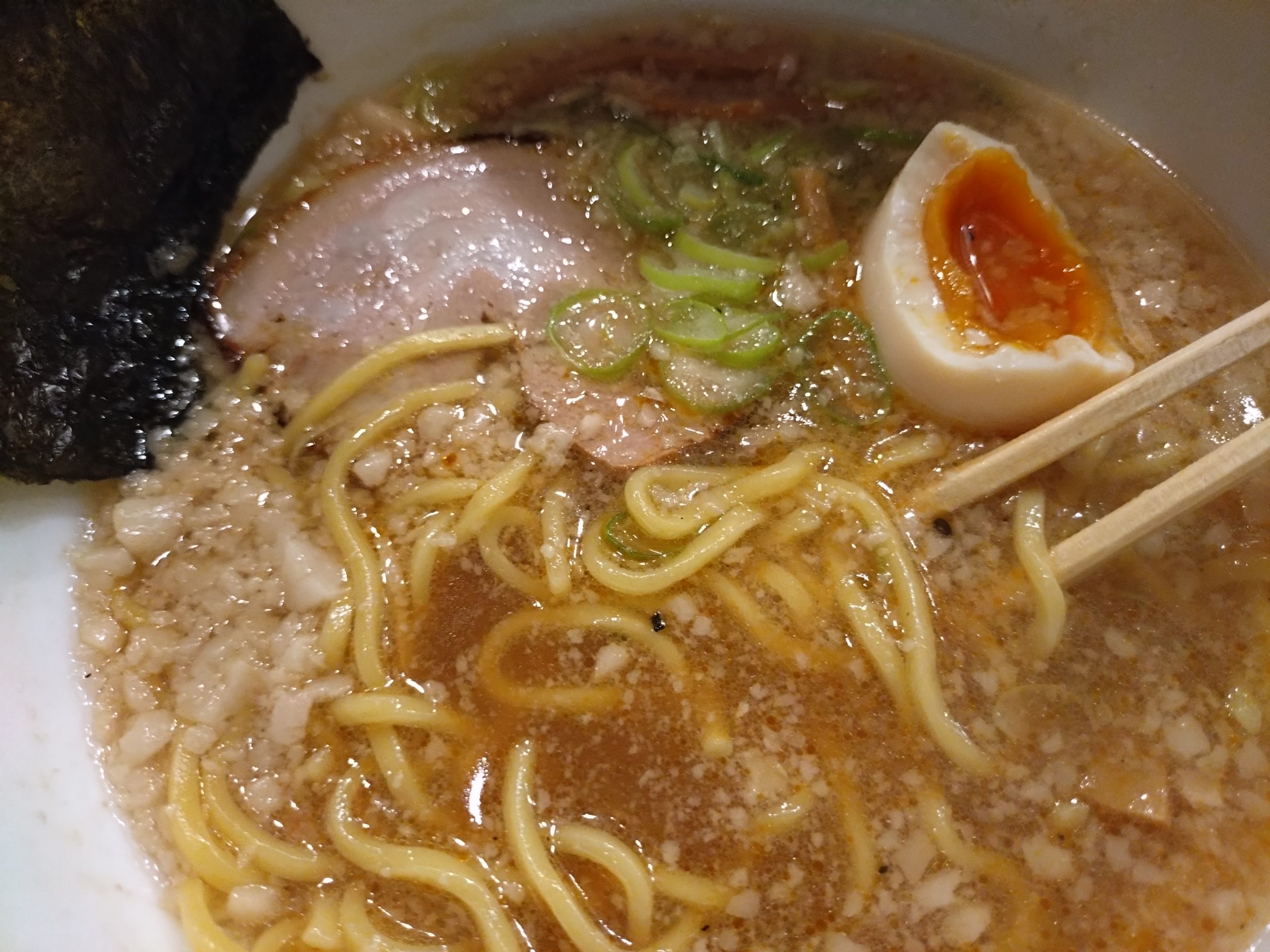 ニンニク ラー油 酢で味変