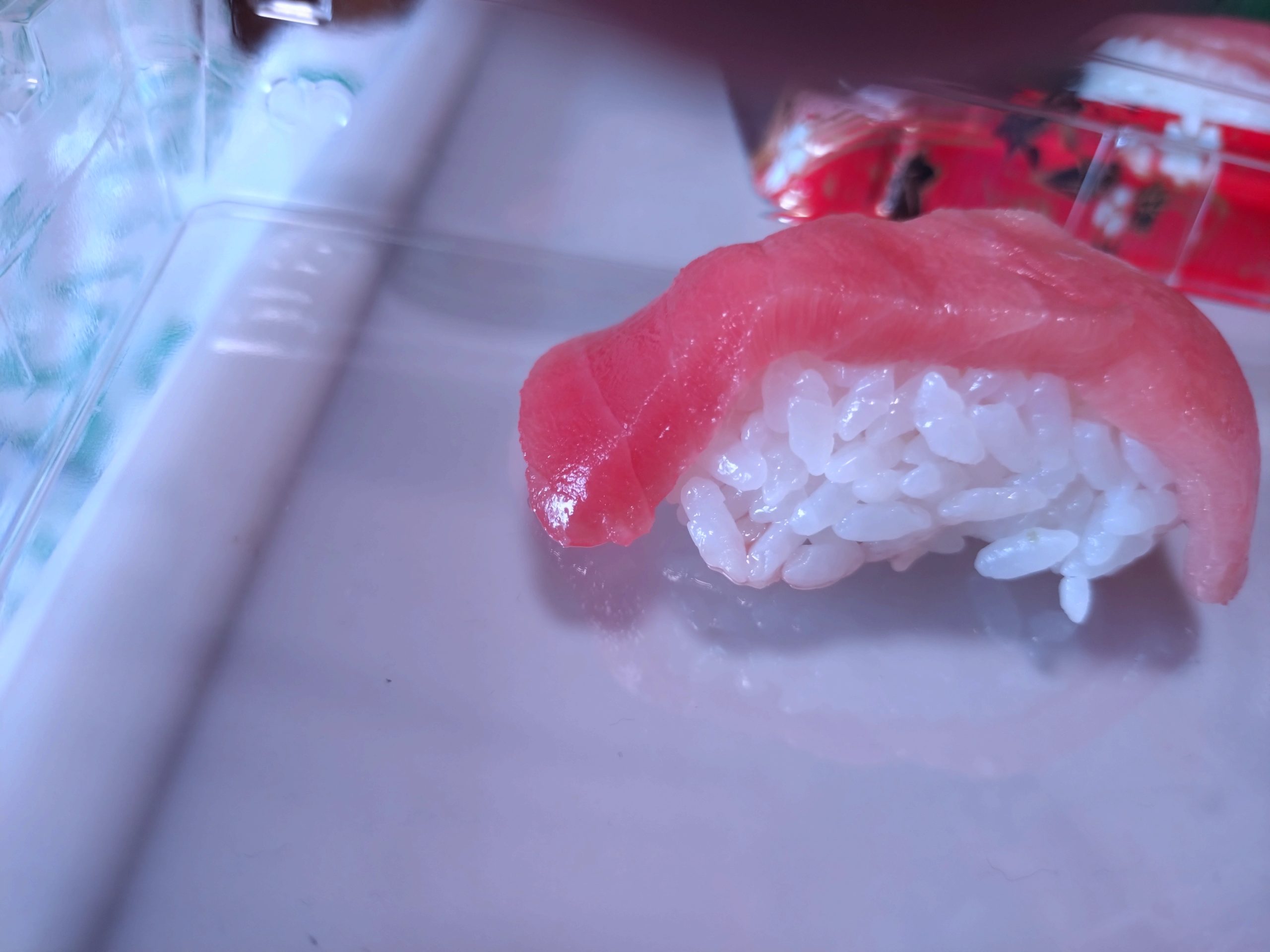 すし松の特上本鮪づくしに入っていた本鮪中トロのアップ