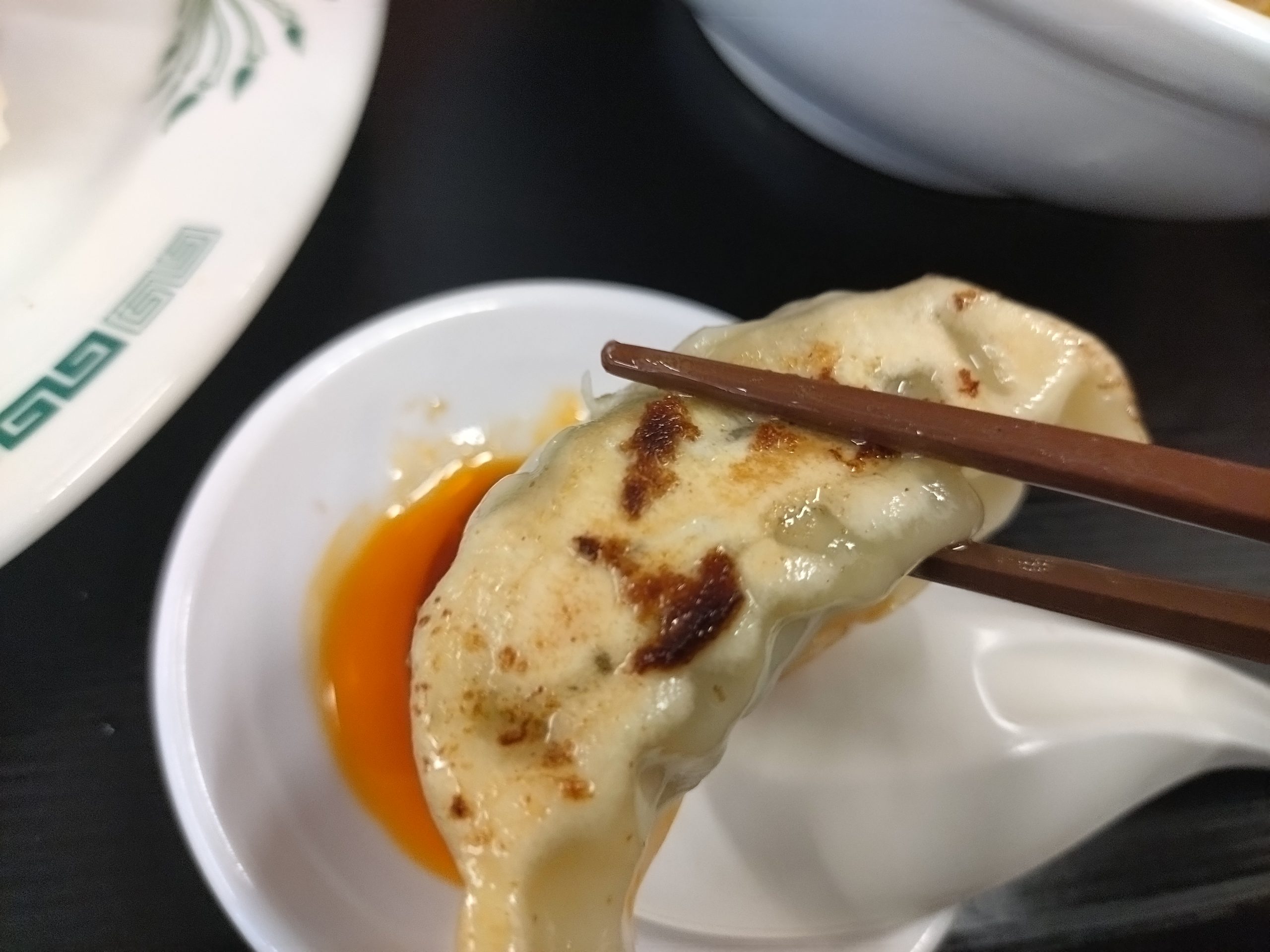 日高屋の餃子の断面 日高屋の餃子の断面を撮影した写真