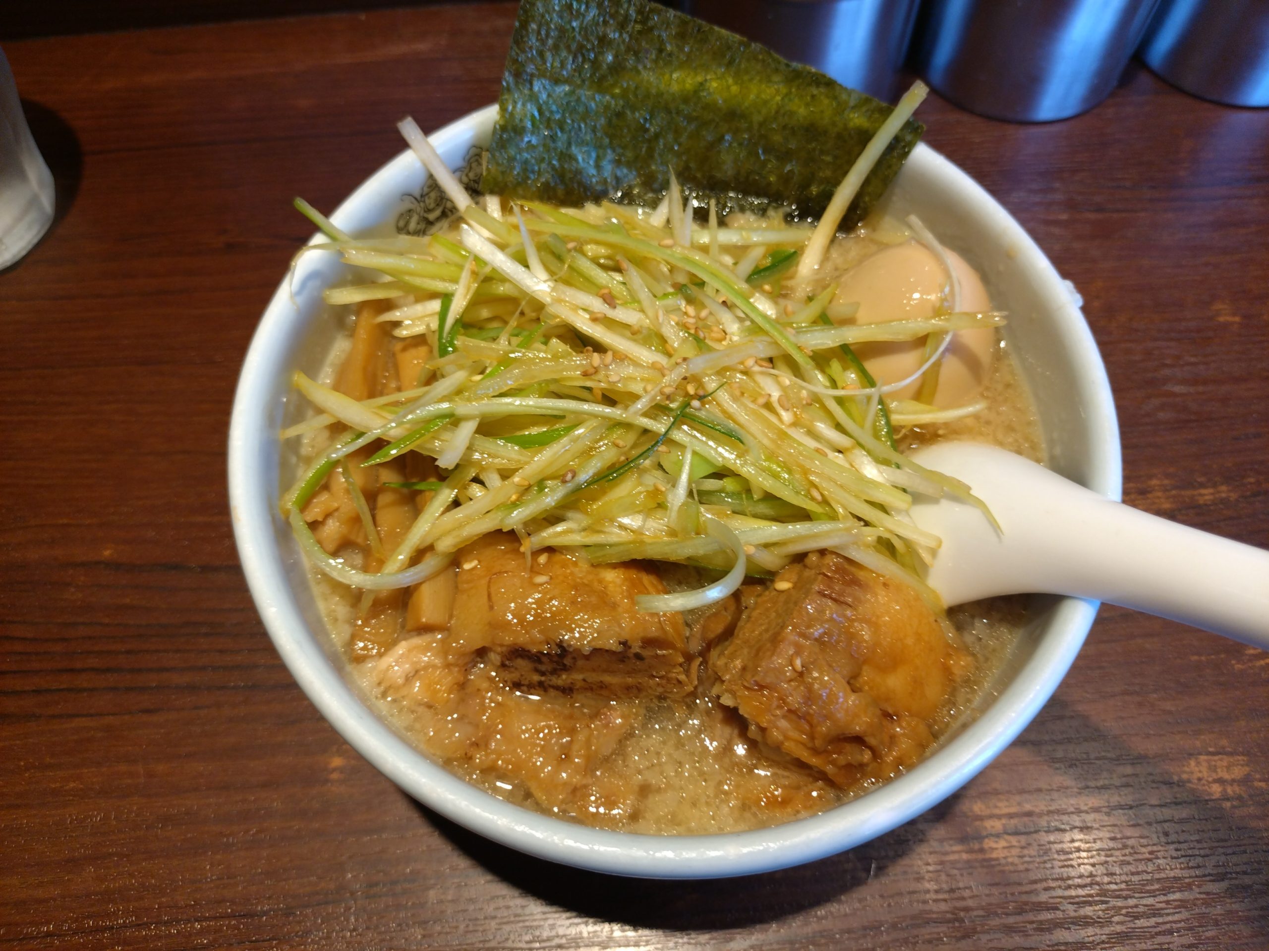 二九八家いわせ 二九八家ら〜麺 中 二九八家いわせの二九八家ら〜麺 中の全景